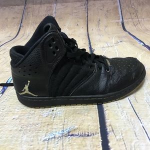 air jordan shoes black and gold